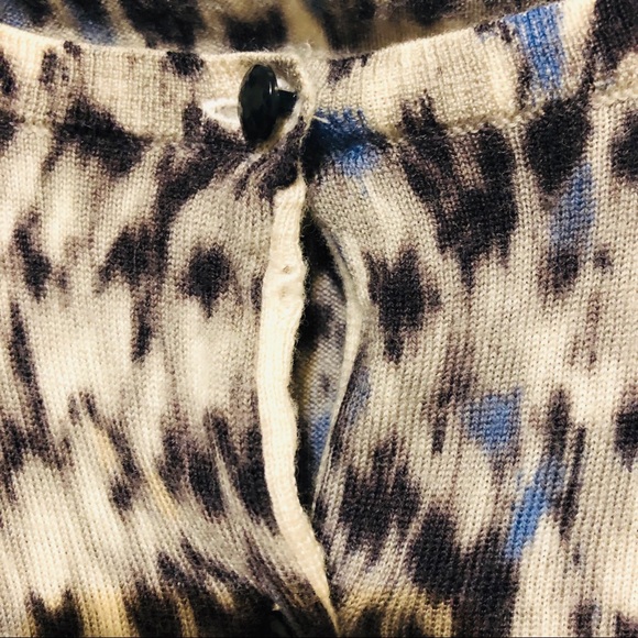 J. CREW MERINO WOOL ANIMAL PRINT BUTTON CARDIGAN S - Picture 7 of 7